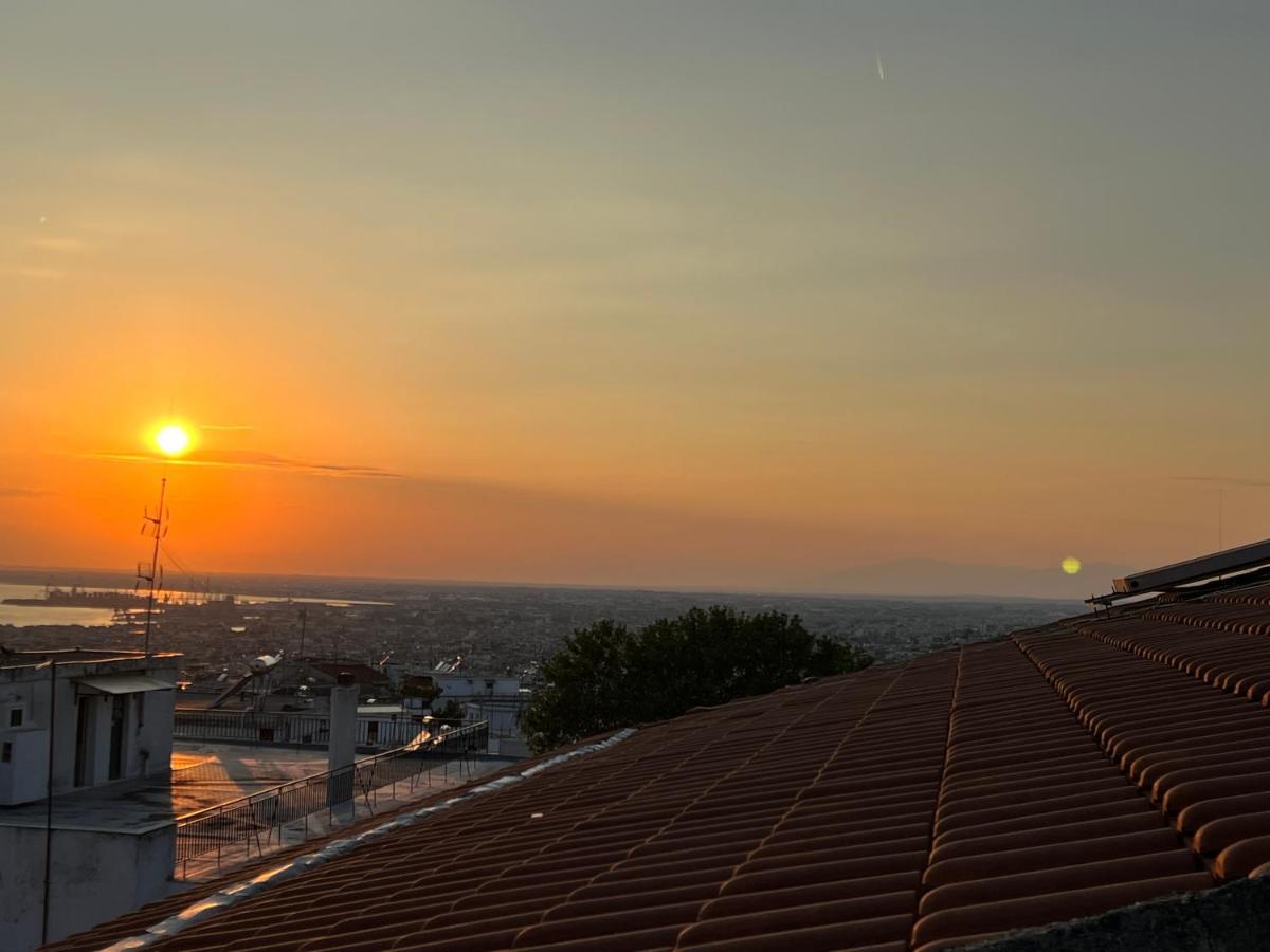 Sunset Apartment Thessaloniki Exterior photo